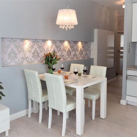 Sunny Stay Apartment シフィノウイシチェ エクステリア 写真