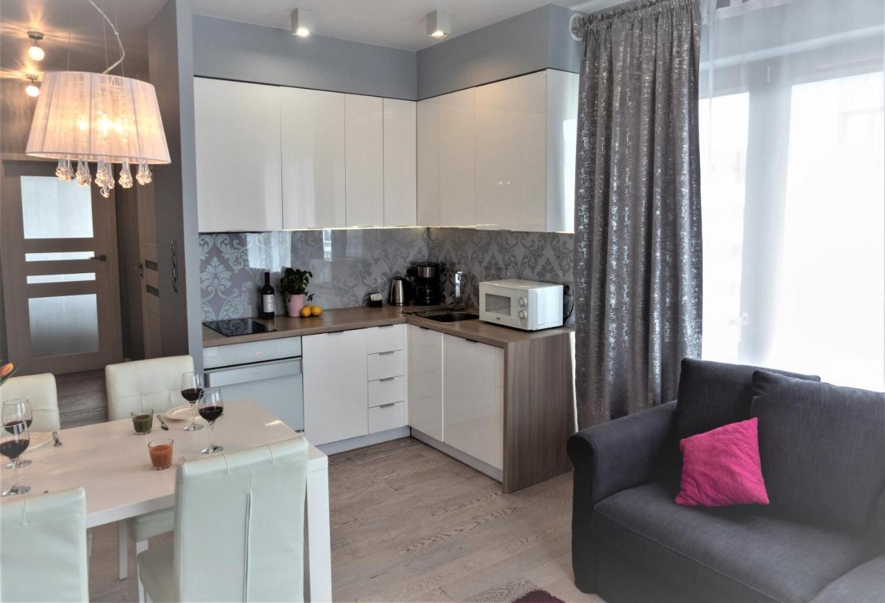 Sunny Stay Apartment シフィノウイシチェ エクステリア 写真