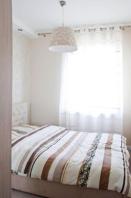 Sunny Stay Apartment シフィノウイシチェ 部屋 写真